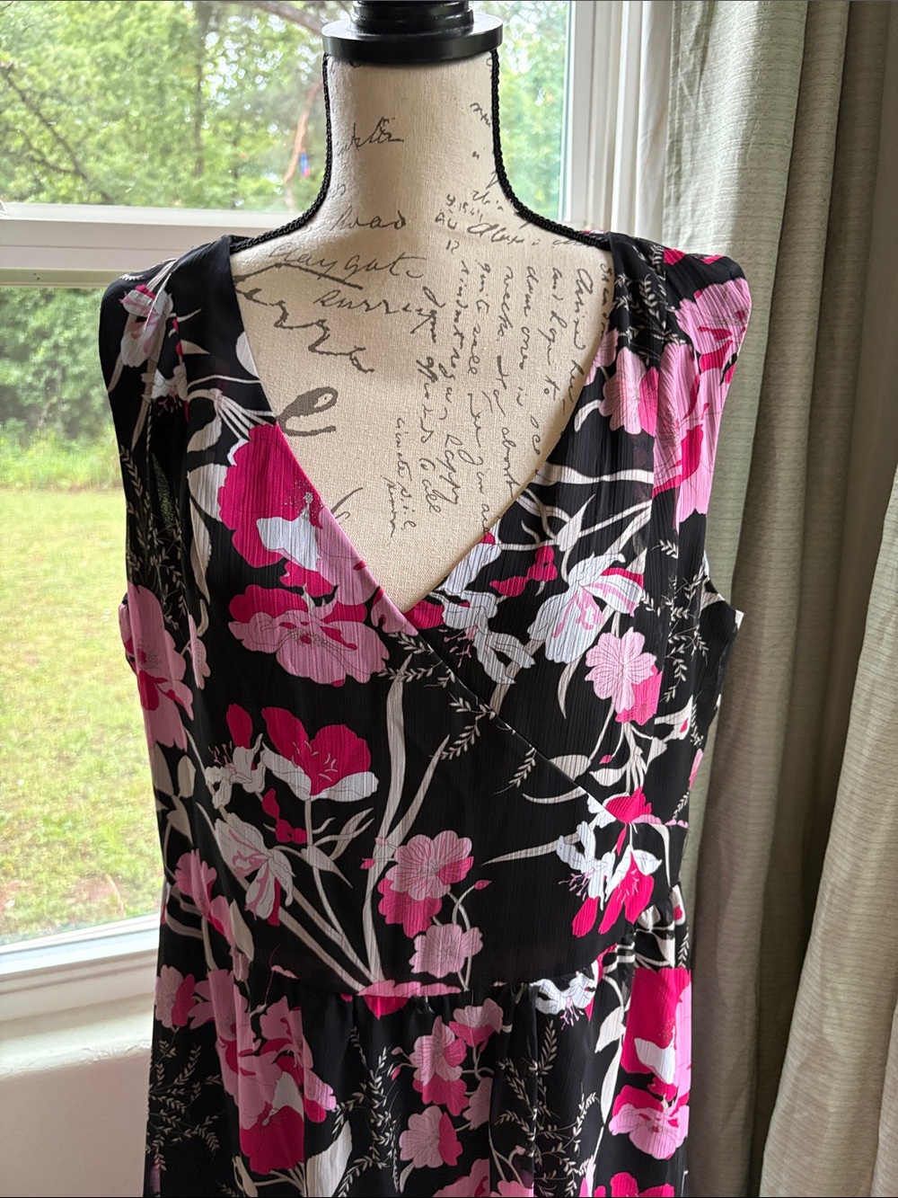 Studio I Black Midi Dress with Pink Floral Print - Picture 3 of 10